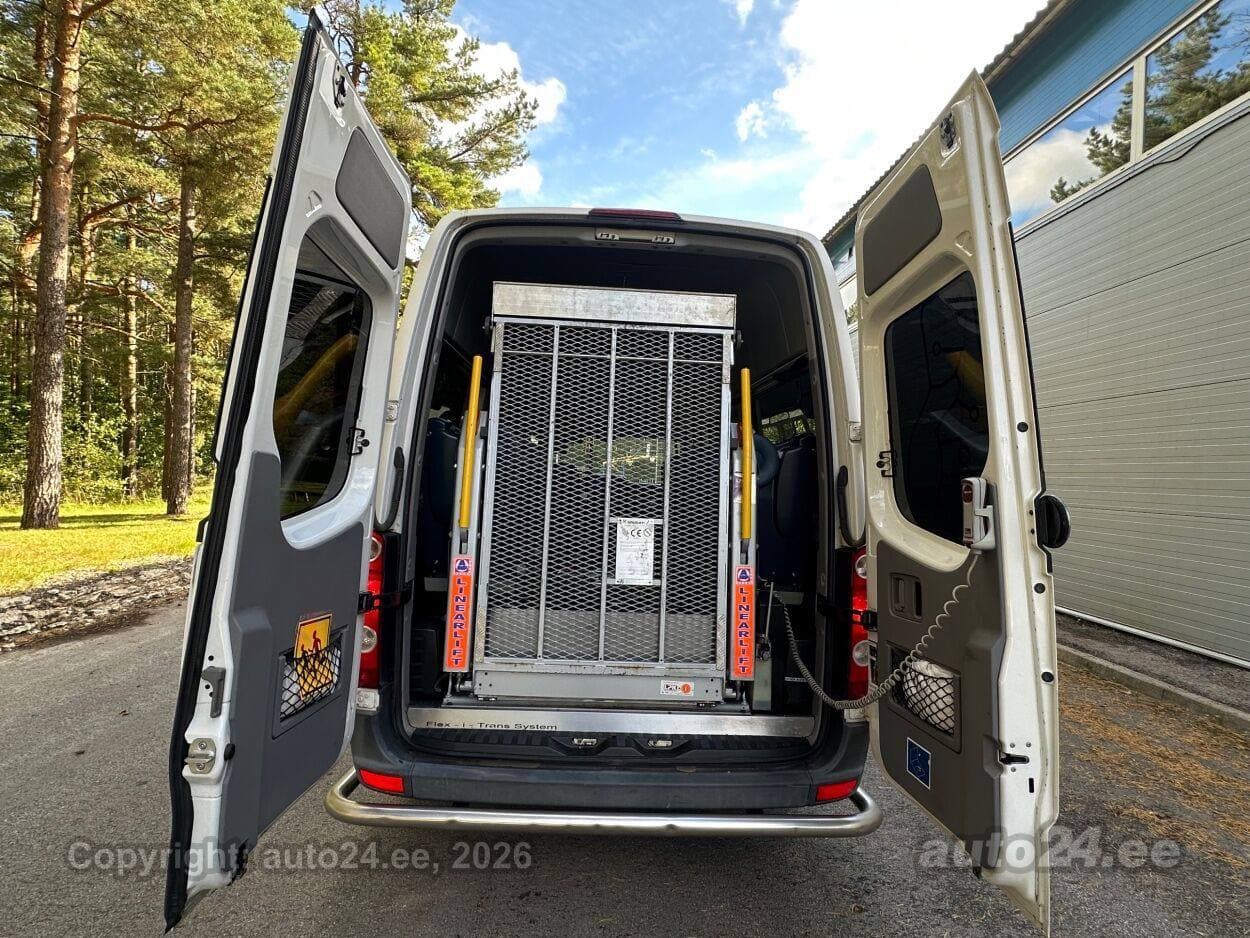 Volkswagen Crafter tagumine invatõstuk